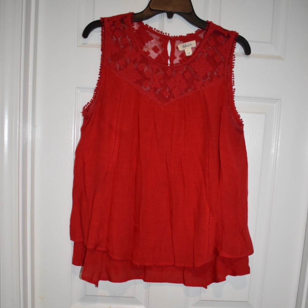 Style & Co Red Sleeveless Tiered Blouse. Size L